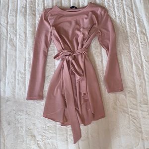 Blouse with tie